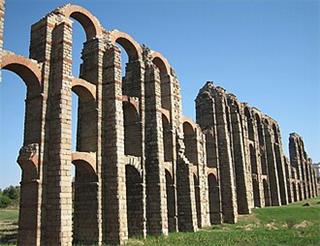 Aqueduct of Los Milagros