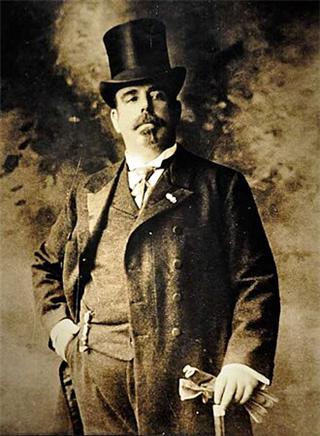 Leopoldo Batres